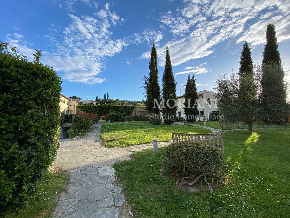 Paradiso - giardino condominiale